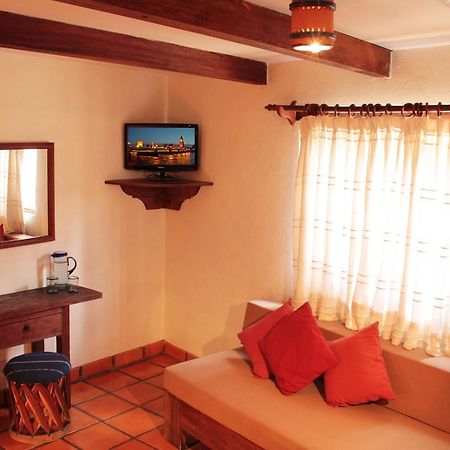 Hotel Posada Real タパルパ エクステリア 写真
